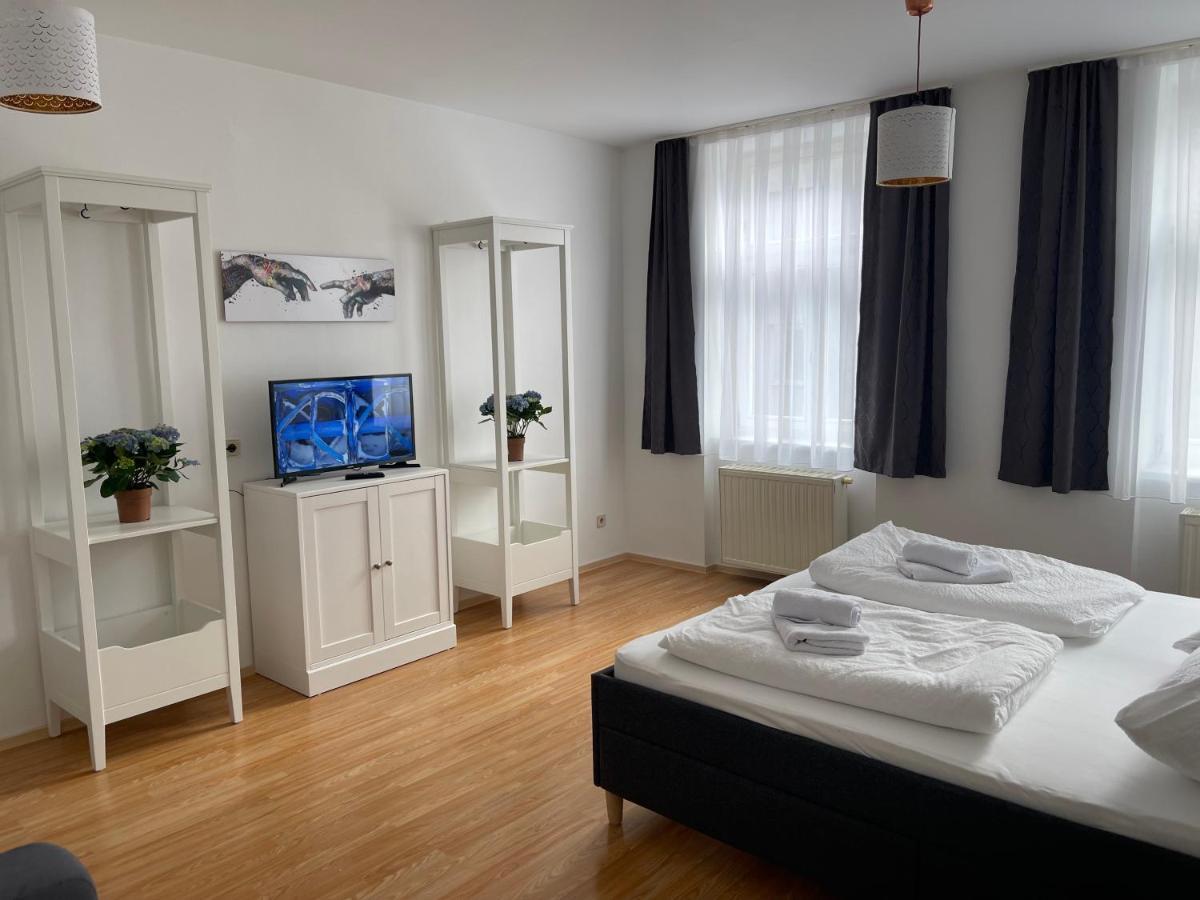 Peaceful Apartment For 4 Wien Eksteriør bilde